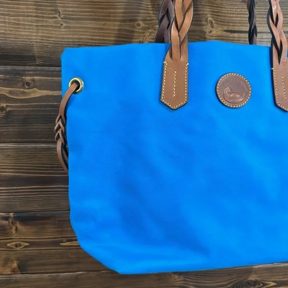 Dooney & Bourke Tote Bag - Picture 4 of 16